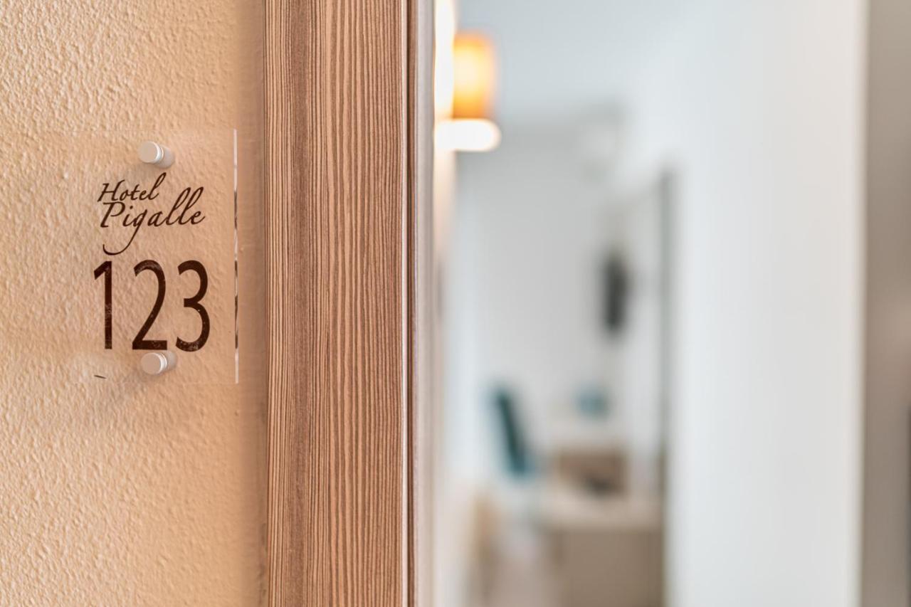 Hotel Pigalle リド・ディ・イエゾロ エクステリア 写真